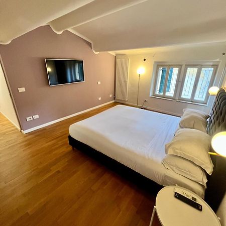 Room Verona Ai Conti Εξωτερικό φωτογραφία