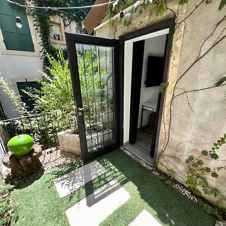 Room Verona Ai Conti Εξωτερικό φωτογραφία