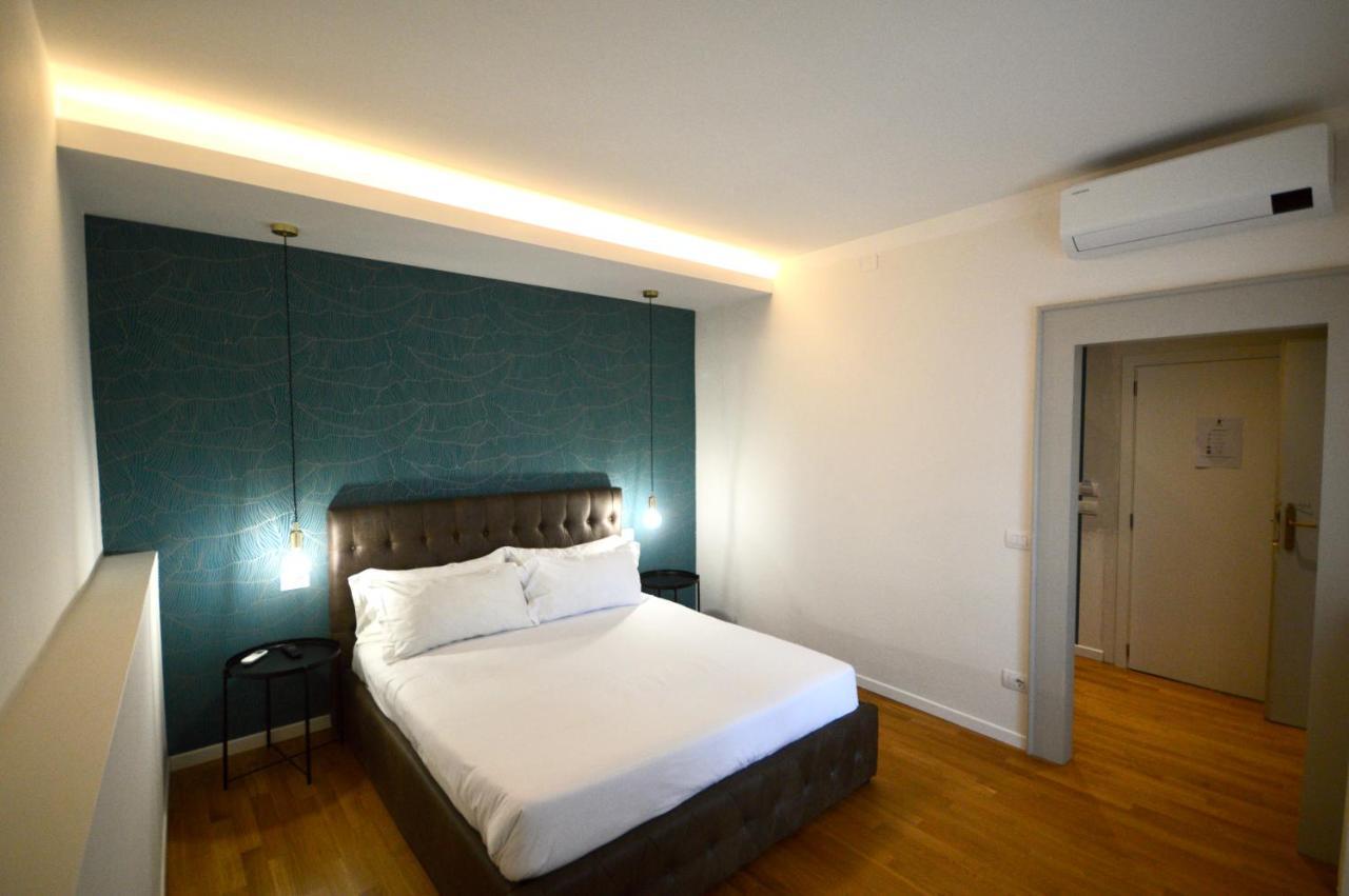 Room Verona Ai Conti Εξωτερικό φωτογραφία