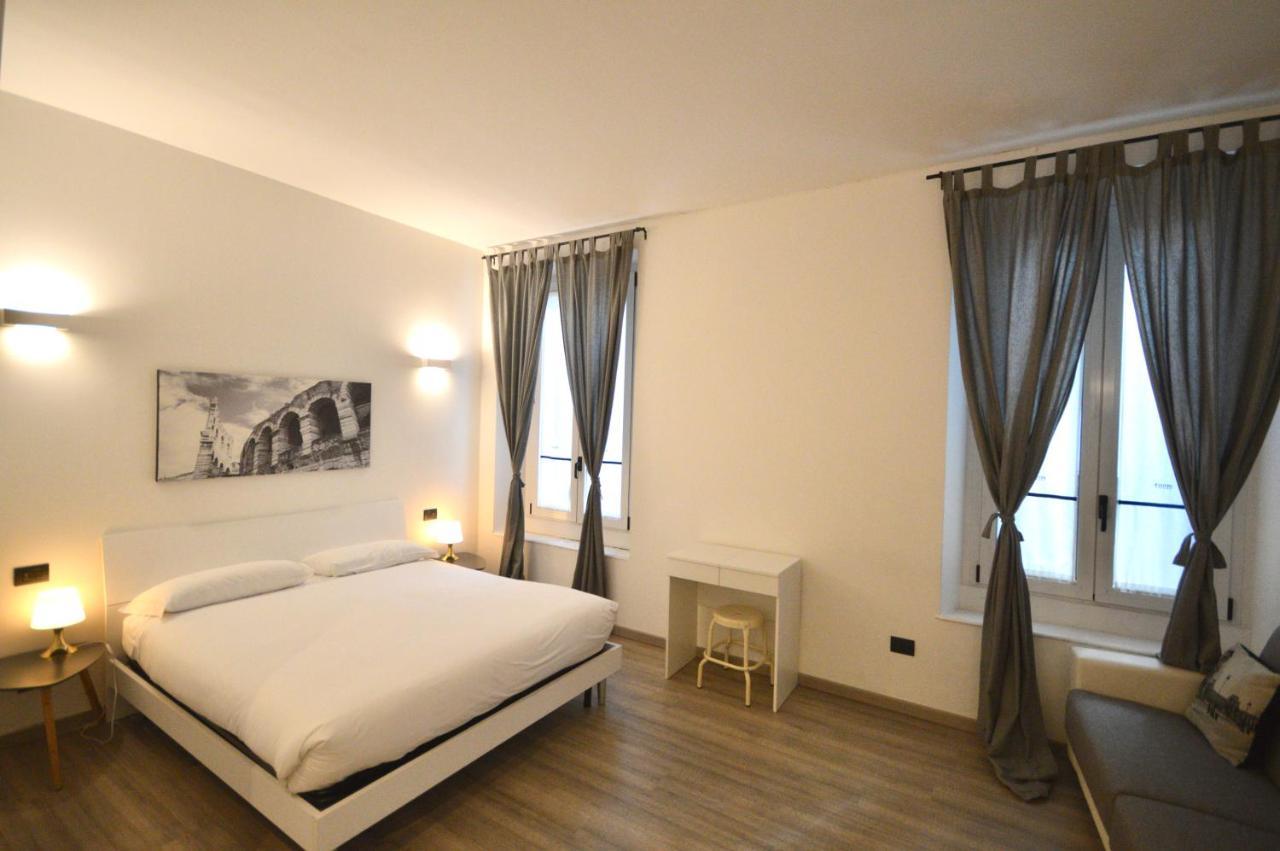 Room Verona Ai Conti Εξωτερικό φωτογραφία
