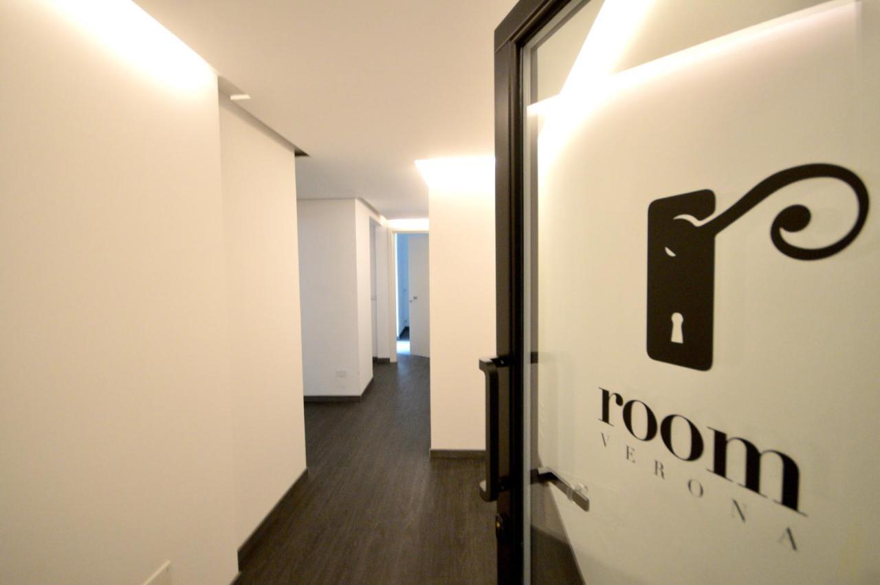 Room Verona Ai Conti Εξωτερικό φωτογραφία
